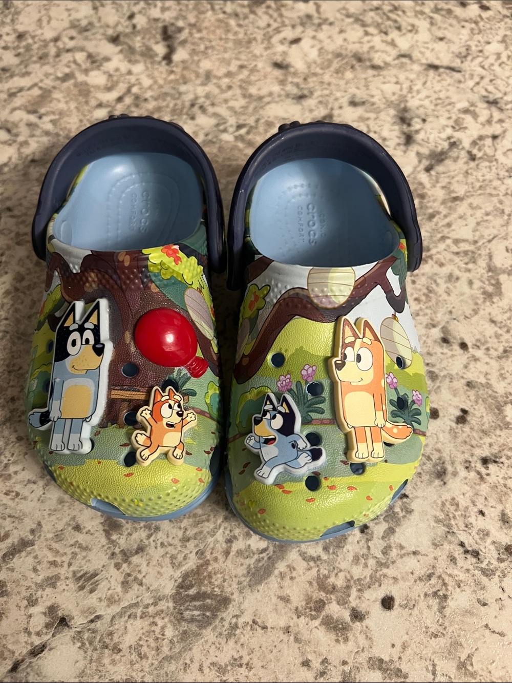 CROCS Kids Green Bluey-Themed Clog Shoes